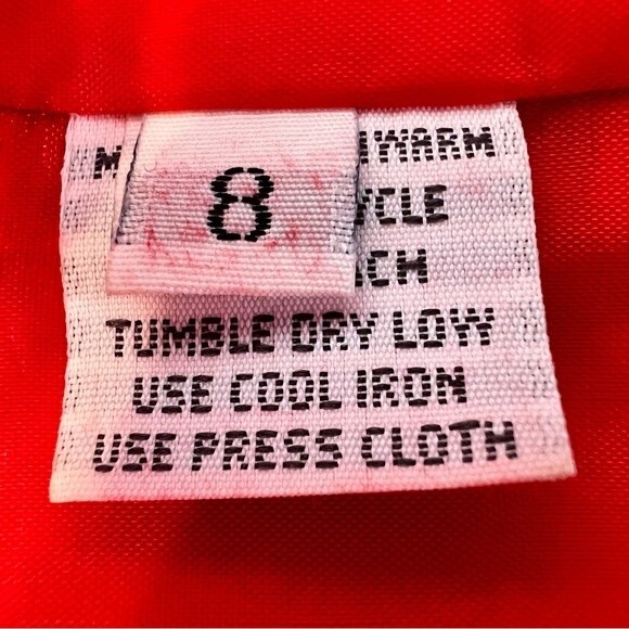 Ultrasuede Skirt Set Red Hong Kong Size 8 - Picture 14 of 14